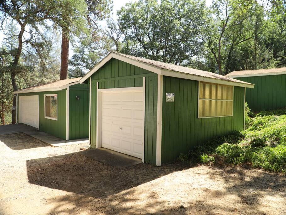 Green Cabin In Midpines Esterno foto